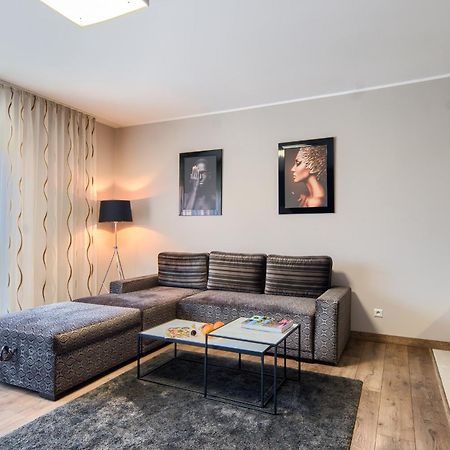 Alibi Apartments Вроцлав Экстерьер фото