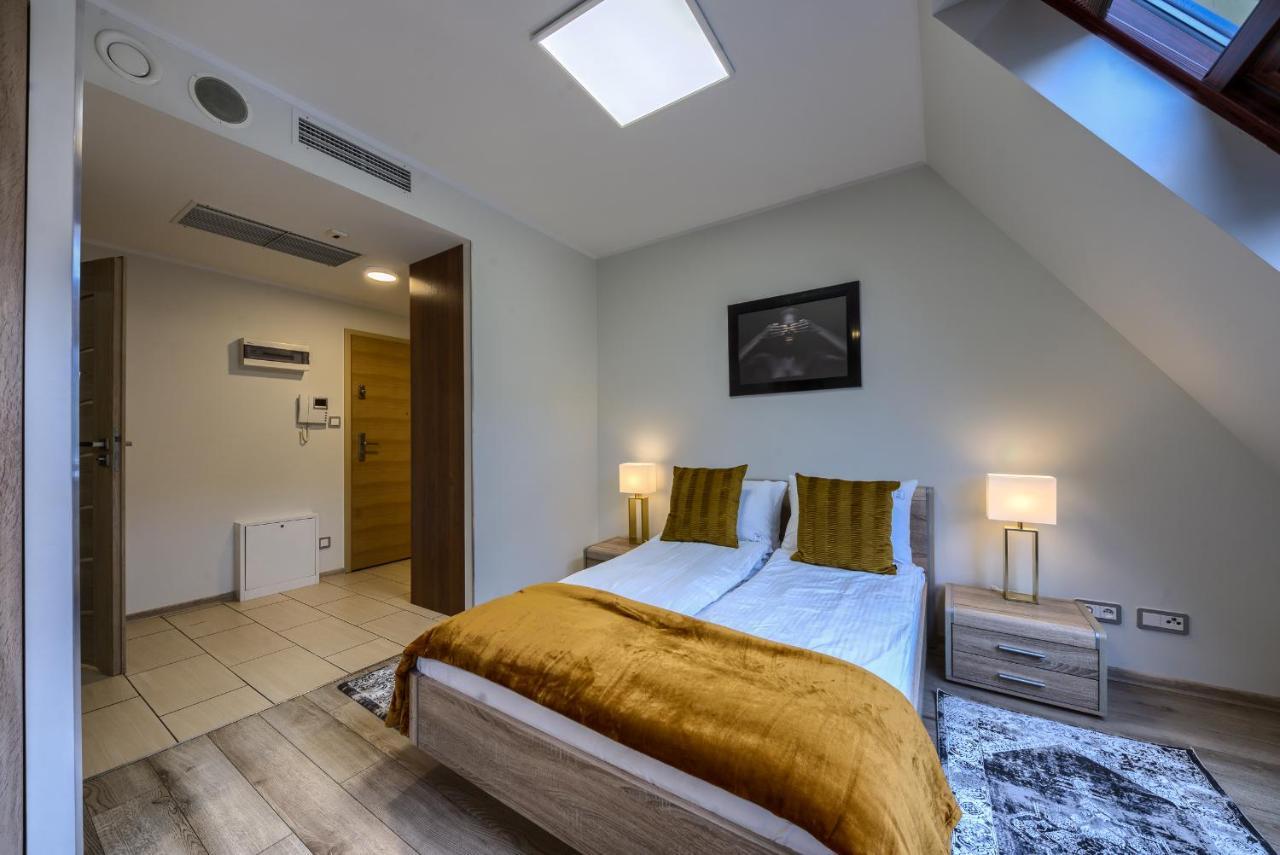 Alibi Apartments Вроцлав Экстерьер фото
